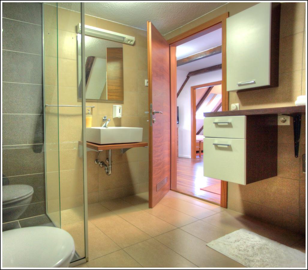 Bokun Apartments I Сисак Екстериор снимка