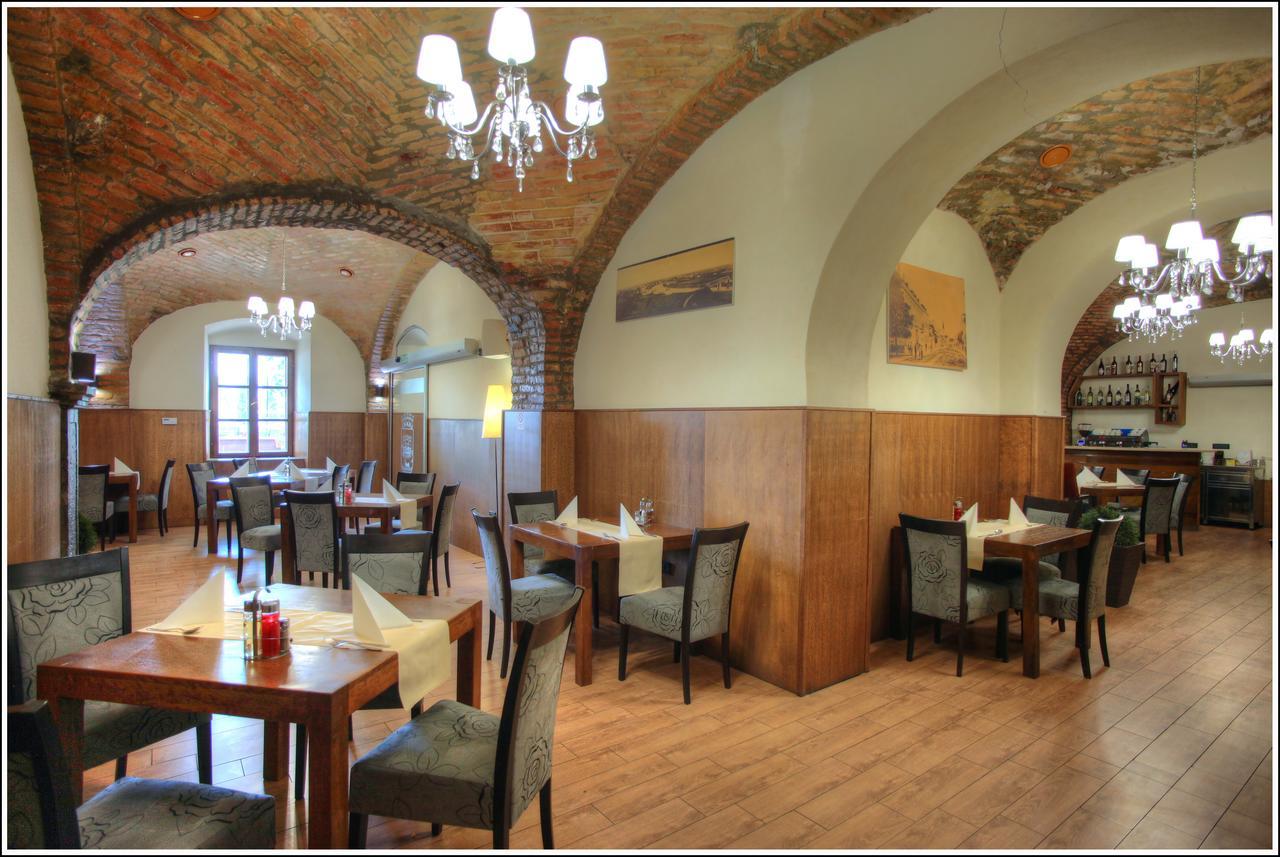 Bokun Apartments I Сисак Екстериор снимка